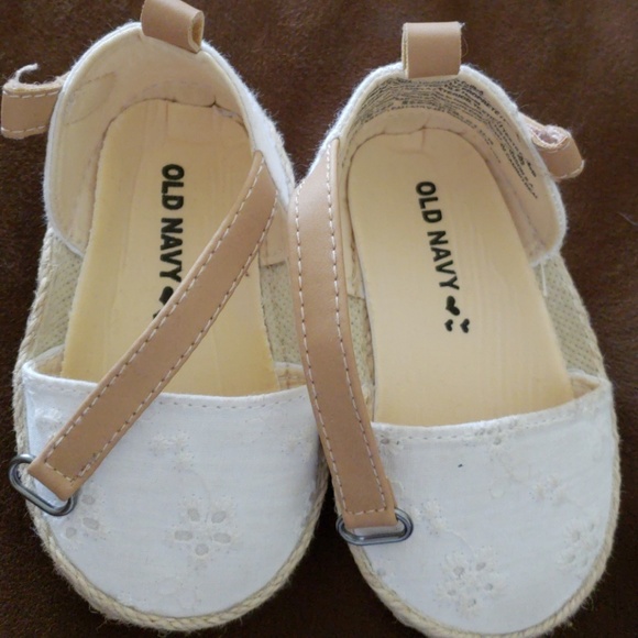 Old Navy Other - Adorable baby girl sandals perfect for summer
